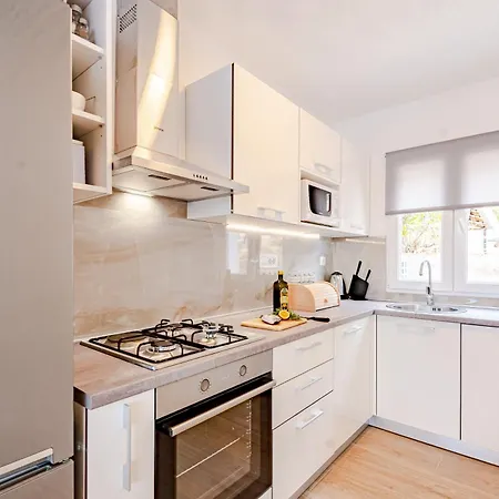 Apartman Ursa *